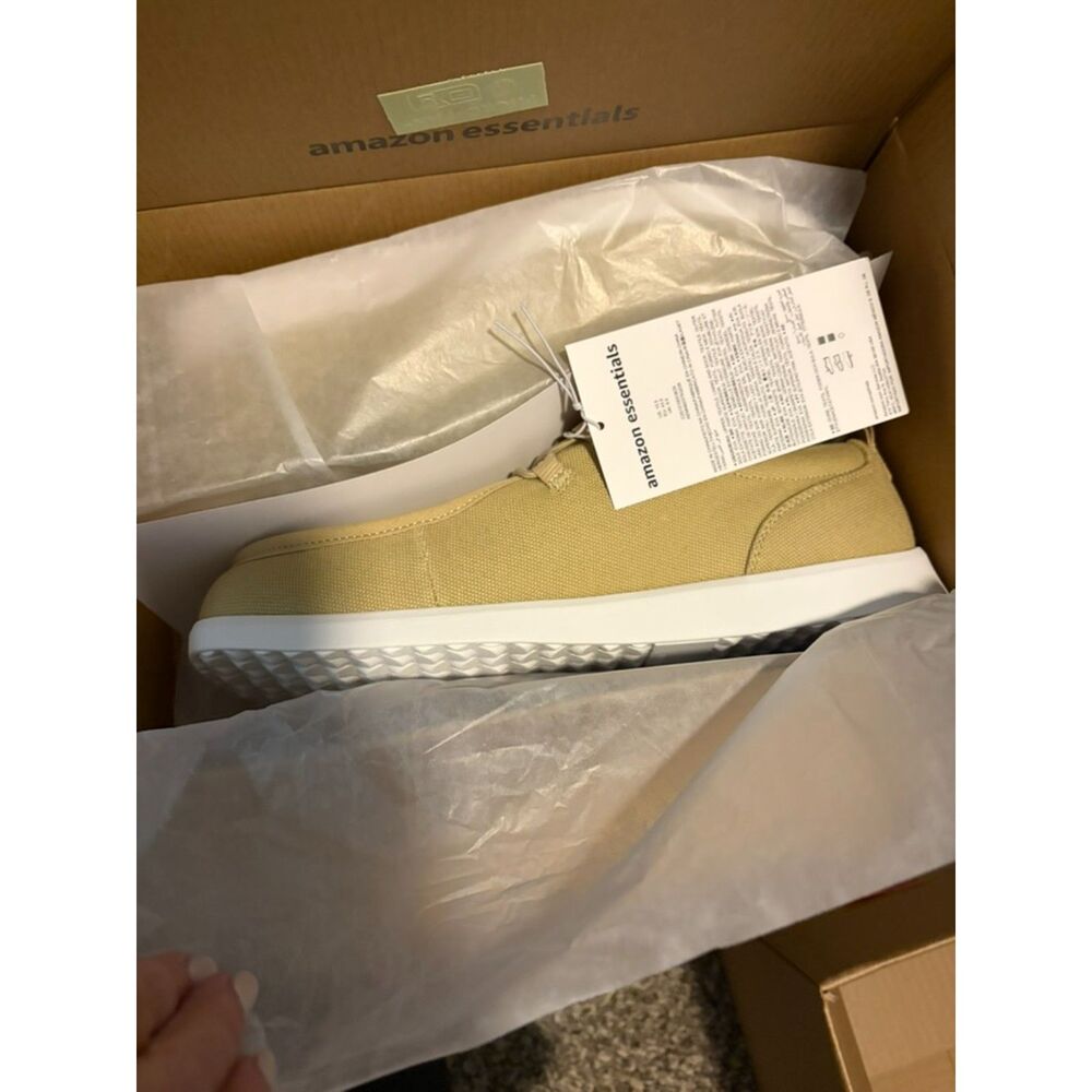 Amazon Essentials Men Canvas Moc Toe Loafer 10.5
